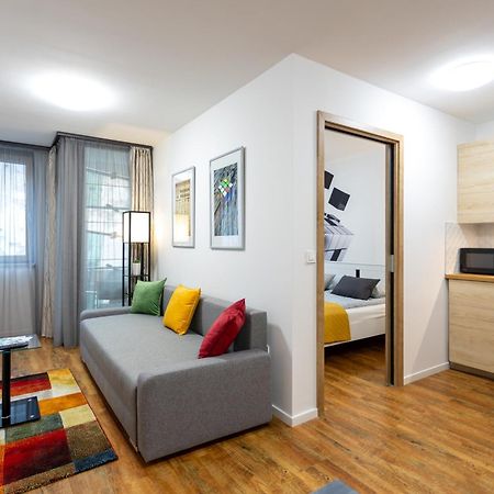 Downtown Cube Apartment Budapest Ngoại thất bức ảnh